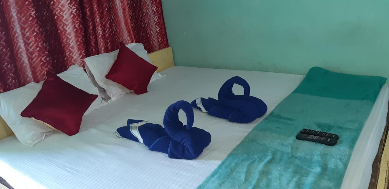 Goroomgo Tapati Villa プリ エクステリア 写真